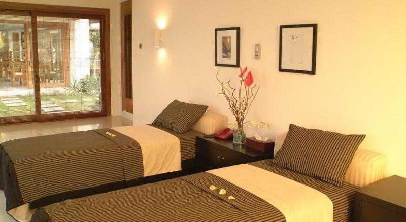 Villa Hening Jimbaran Quarto foto